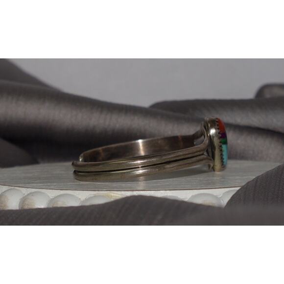 QT Navajo Sterling Silver Zuni Heart Cuff Coral Bracelet 9.7G / 5.75in - Picture 4 of 5